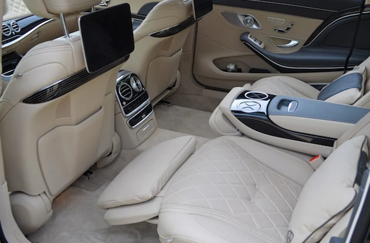 mercedes-rent-in-ahmedabad
 Car Rental Services in Ahmedabad