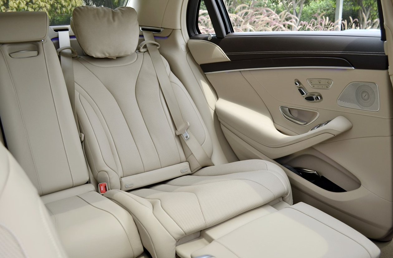 mercedes-rent-in-ahmedabad
 Car Rental Services in Ahmedabad