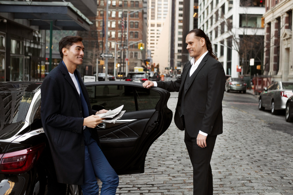 Private Vehicle Hire vs Public Transport What’s More Practical